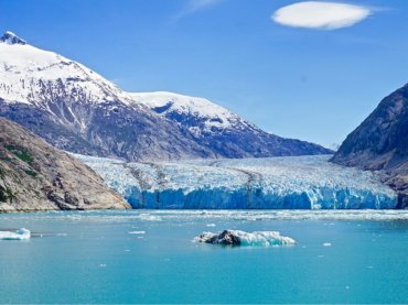 Alaska Tidewater Glacier and Mountains